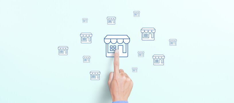 Franchise Business concept, Businessman hand choose franchise icon