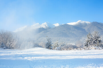 Obraz premium Bansko. Bulgaraia winter, Pirin mountain peaks