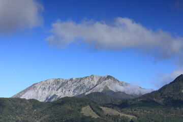 登山