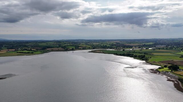 manoir sur le lac de Strangford en Irlande du Nord pr&egrave;s de Belfast