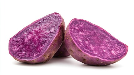 Naklejka premium Bright Purple Sweet Potato Slices on White Background