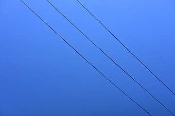 Fototapeta premium 電線と青空