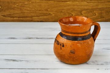 メキシコの伝統的な飲物　アトーレ　コピースペースあり　Traditional Mexican drink Atole with copy space