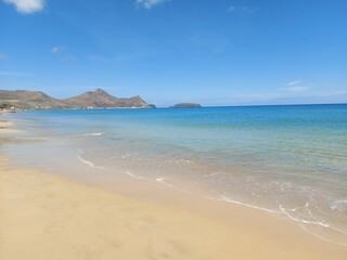 oceano, mar, azul, céu, porto santo, montanha, paisagem , natureza, miradouro, costa, ilha, agua, ondas, ilha da madeira, turismo, viagem, paz, aventura, destino