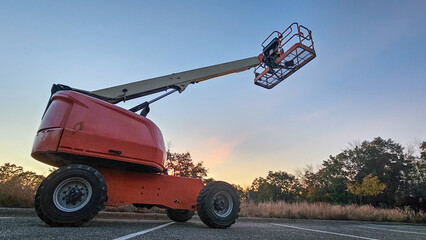telescoping boom cherry picker construction equipment