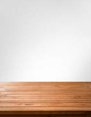 Naklejka premium Empty wooden table, isolated white background