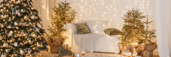 Interior bedrooms in Scandinavian style, decorated for the Christmas holidays. Live ate in the interior.