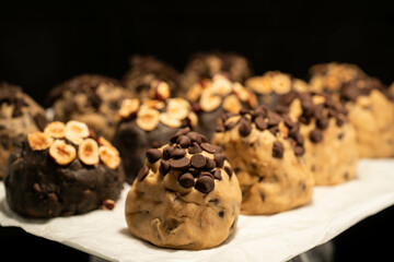 chocolate chip cookies