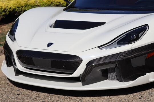 Rimac Nevera Hypercar / Unleashing 1,914 HP with Exceptional Speed and Zero CO2 Emissions / Advanced All-Wheel Torque Vectoring and Carbon Fiber Monocoque Structure / Handcrafted Engineering 