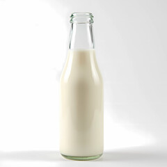 Frische Milch in einer Glasflasche auf hellem Hintergrund
