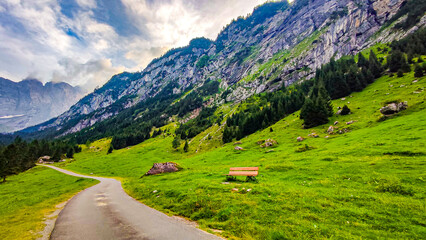 Alpejska ławeczka © Magorzata
