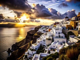 Fototapeta premium Santorini Evening Panorama - Stunning Seaside Resort with White Houses in Greece
