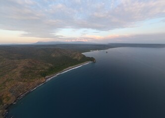Atardecer en la costa pacífica de Costa Rica.