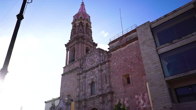 Visita tur&iacute;stica al centro de Aguascalientes 