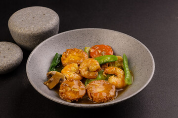Sapo Tahu Udang is Chinese Food, Made From Egg Tofu, Vegetables and Shrimp. 