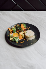 fried fish with vegetables