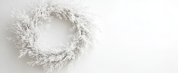 The Elegant Winter White Wreath