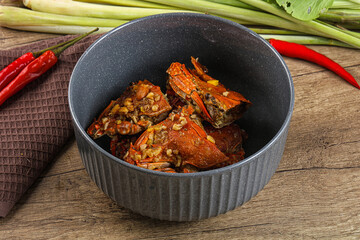 Steamed Spider crab Claws in tamatind sauce