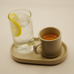 espresso and
tea with lemon