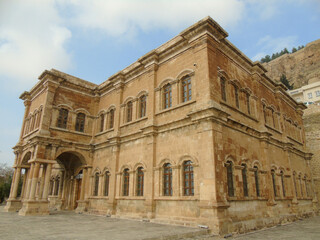 Naklejka premium Ochre building in Mardin, Eastern Turkey