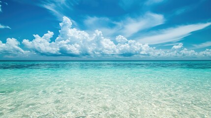 Obraz premium The clear waters of the Gulf of Mexico with plenty of sky for copy