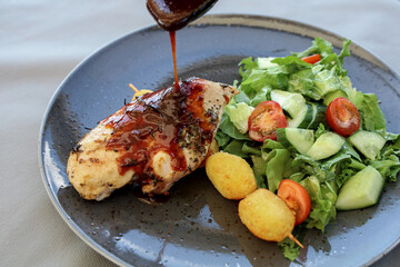Fried chicken breast with vegetables