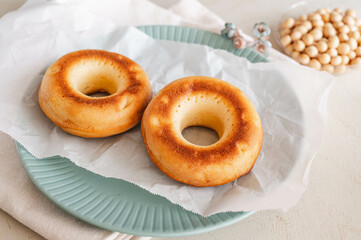 しっとり豆乳焼きドーナツ