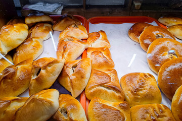 Echpochmak is a Bashkir and Tatar national dish, a baked product made of yeast, less often unleavened dough, stuffed with potatoes, meat, Patties.