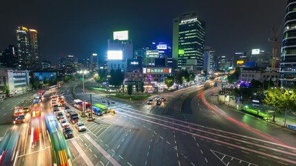 SEOUL, SOUTH KOREA - SEPTEMBER 9, 2024: A view of a busy street in Seoul at night
