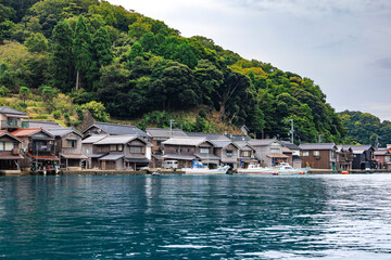 Naklejka premium 伊根の舟屋 