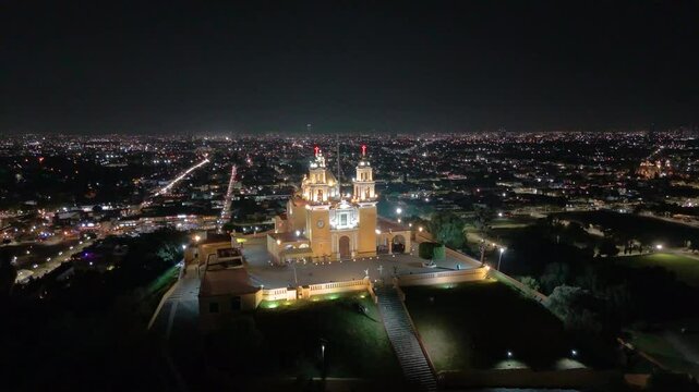 Convento de San Gabriel Arc&aacute;ngel Cholula Puebla Drone Orbit Left Close Night City