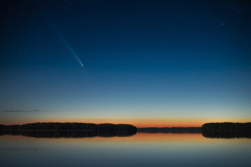 kometa, Tsuchinshan-ATLAS, Tsuchinshan, ATLAS, C/2023, A3, 2024, autumn, tail, landscape, wide lens, photo, lake, Arcturus, sunset, beautiful, horizon © LIMARIO