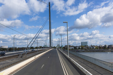 Fototapeta premium view of the Rhine and the bridge in the city of Dusseldorf