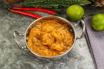 Indian prawn masala with spices