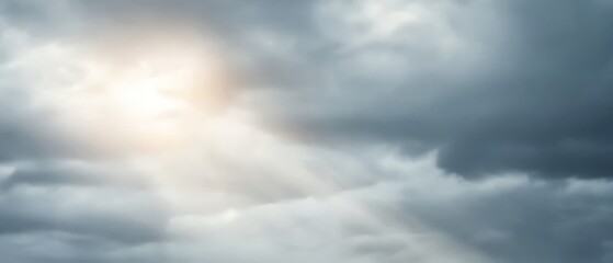 Obraz premium A group of people on a sandy beach, beneath a cloudy sky with the sun illuminating the clouds
