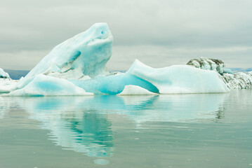 glaciers on jökulsárlón in Iceland