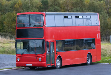 red double decker bus