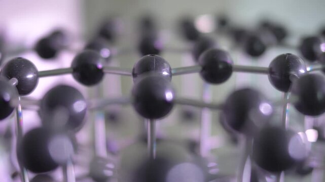 cellule, noyau, mol&eacute;cule, globule rouge, atome, &eacute;lectron, ADN, g&egrave;ne, chromosome, organelle, microscopique, prot&eacute;ine, neurone, plasma, acide amin&eacute;, ARN, membrane cellulaire, proton, neutron, tissu, org