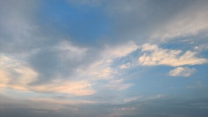 Fototapeta premium beautiful green and white cloud