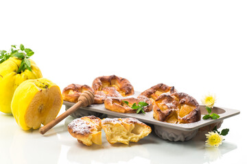 cooked cottage cheese muffins with quince and honey