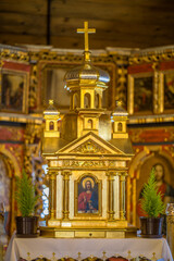 Zabytkowe tabernakulum w cerkwi w Powroźniku.