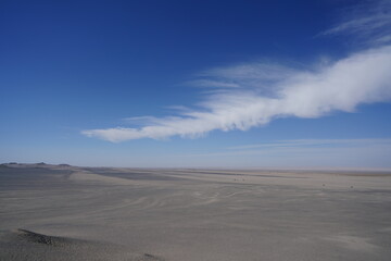 Heidu Mountain, black mountain in sands
