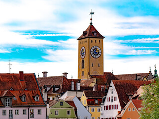 Postkartenmotiv der bayerischen Stadt Regensburg im goldenen Herbst
