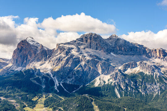 Cortina d'Ampezzo da rifugio funivia  Faloria