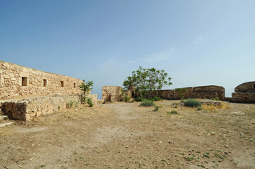 Fototapeta premium Le saillant Saint-Sozon de la forteresse de Réthymnon en Crète