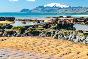 Sn&aelig;fellsj&ouml;kull is a 700,000-year-old glacier-capped stratovolcano in western Iceland. It is situated on the westernmost part of the Sn&aelig;fellsnes peninsula.  Iceland.