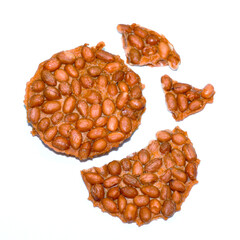 fried peanuts, bake peanuts, thai fried peanut cookies on white background