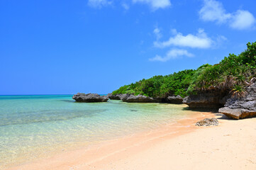 石垣島の美しい海と入り江