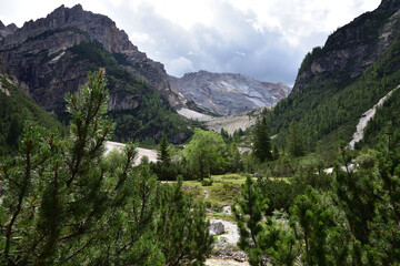 Nature and mountains at the bottom of the valley