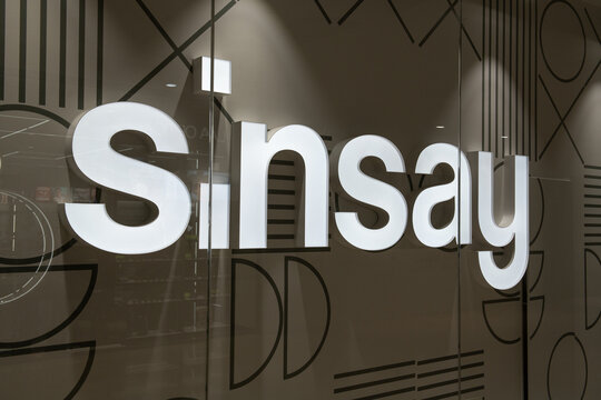 sinsay sign, LPP Inc. group, clothing store in the fashion industry, the brand has over 520 physical stores in 18 European and Asian countries. news, events, e-commerce, turin, italy October 16, 2024.